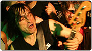 Zu den Fotos von Dritte Wahl (K17 Berlin Friedrichshain, 04.05.2005) Dritte Wahl